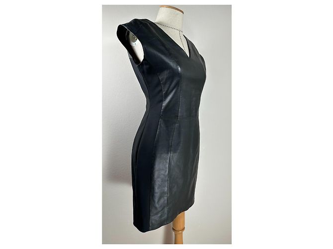 Autre Marque Schwarzes Lammleder Kleid - Ansicht 2