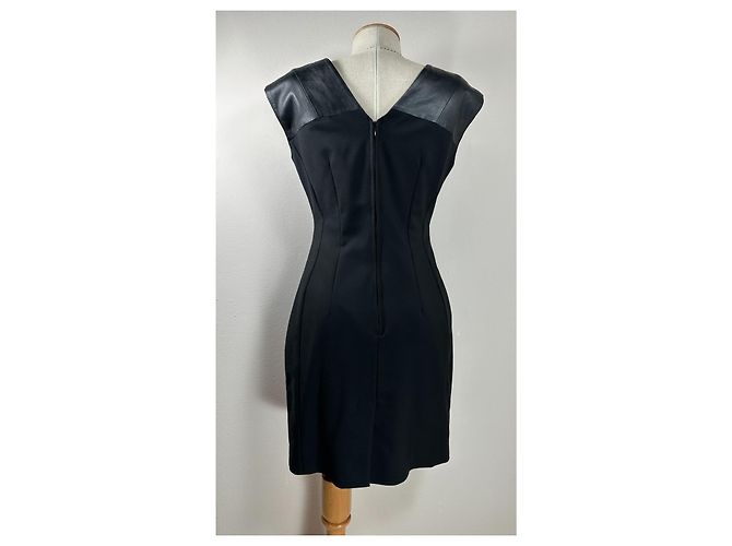 Autre Marque Schwarzes Lammleder Kleid - Ansicht 3
