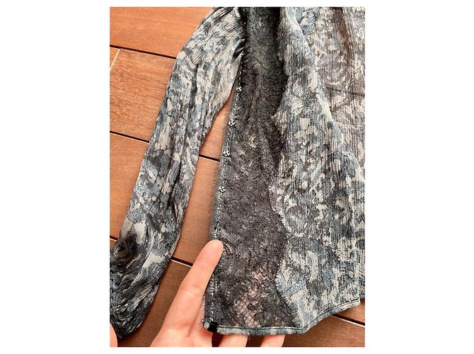 Camicetta Elie Tahari in seta stampata con pizzo e velluto Nero Blu Grigio - vista 3