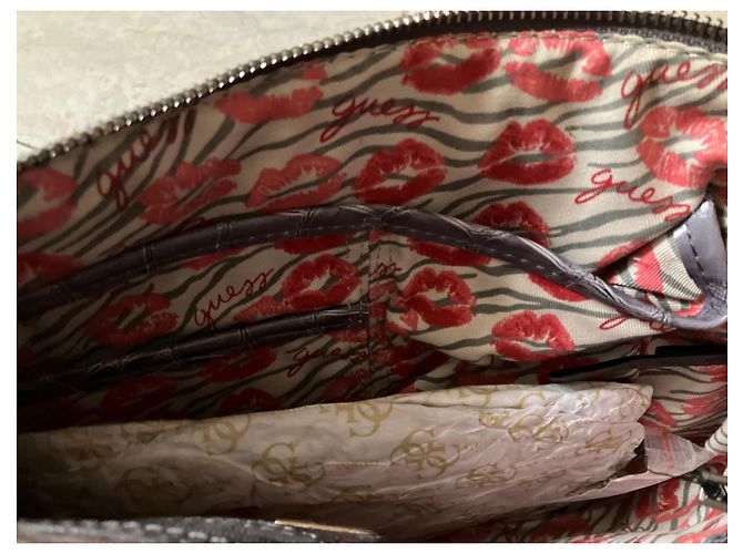 Pochette Guess in Vernice Panna Beige ed Ecru Multicolore - vista 5