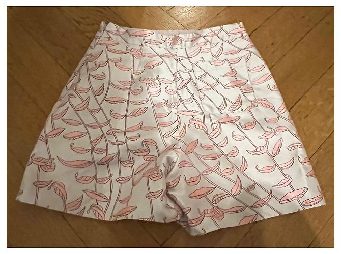 Topshop Satin Shorts Weiß Rosa Blattmuster - Ansicht 2