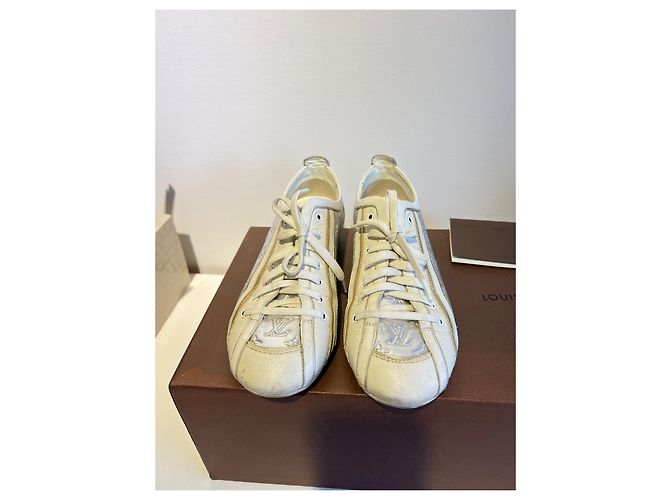 Louis Vuitton ballerine Argento Bianco - vista 2