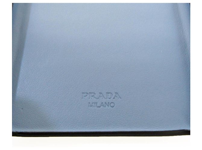 Funda iPhone Prada - vista 3