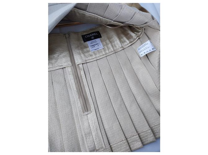 Minifalda plisada lamé dorada de CHANEL Dorado - vista 11