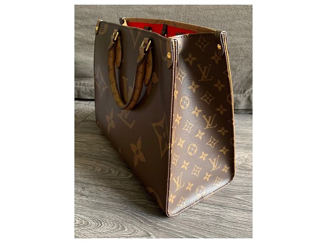 Borsa tote Louis Vuitton OnTheGo MM Monogramma Gigante - vista 5