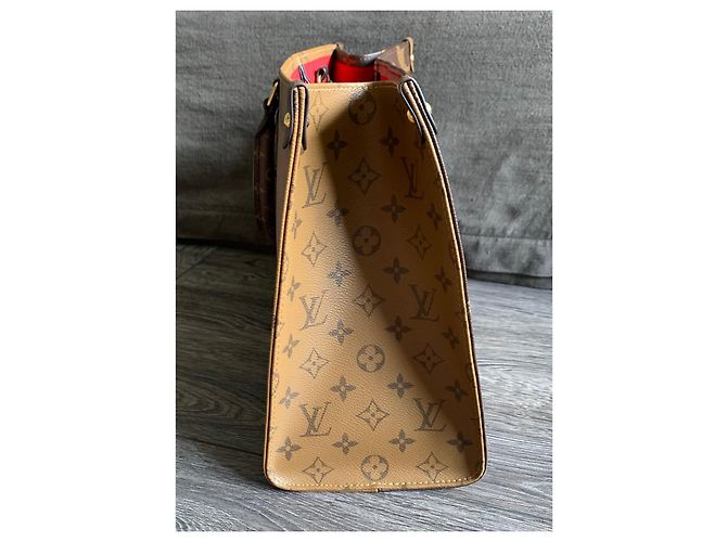 Borsa tote Louis Vuitton OnTheGo MM Monogramma Gigante - vista 6