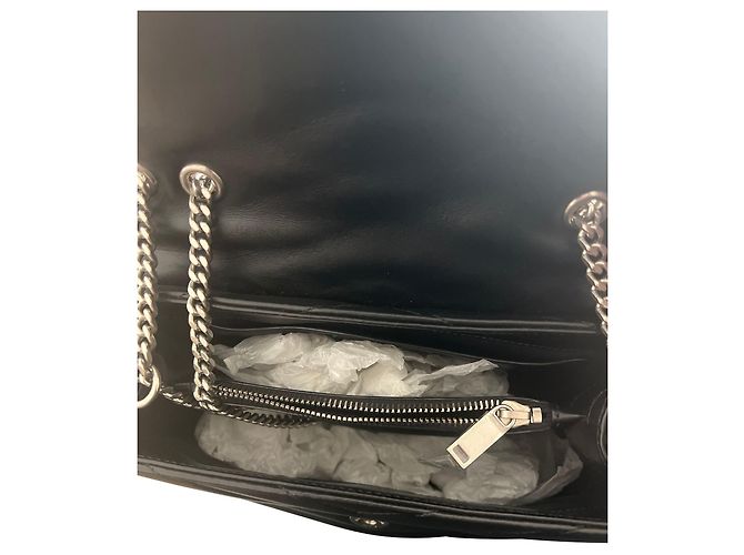Borsa a tracolla Loulou piccola Saint Laurent in pelle nera Nero - vista 15