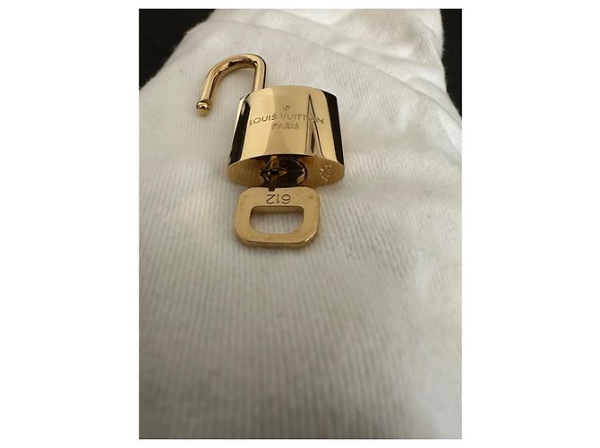 Louis Vuitton Cadenas Gioiello per Borsa Oro Metallo D'oro - vista 2