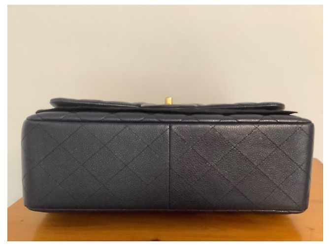 Timeless Chanel Borsa in pelle caviar trapuntata blu navy oro - vista 13