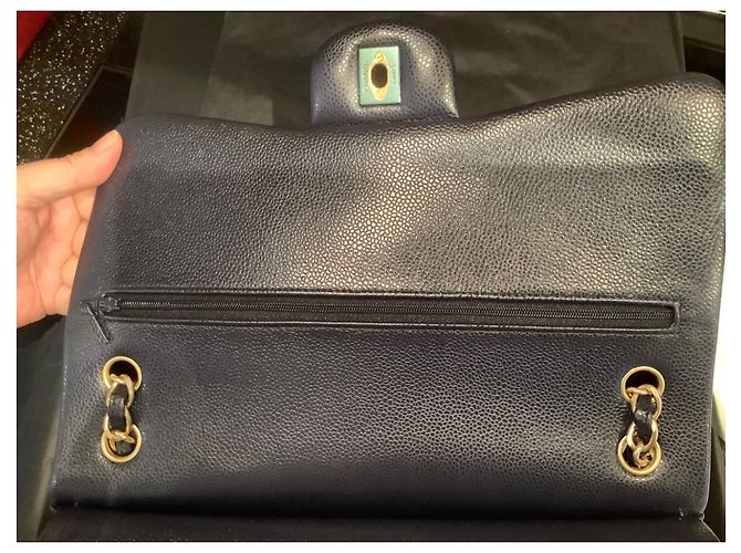 Timeless Chanel Borsa in pelle caviar trapuntata blu navy oro - vista 7