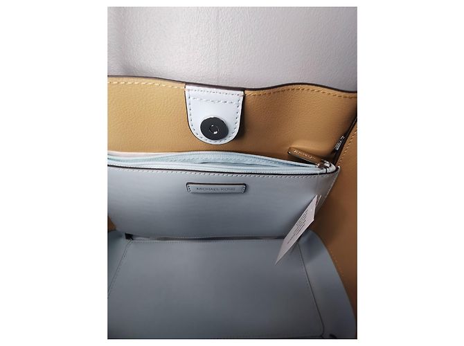 Borsa tote Michael Kors in pelle martellata azzurra Blu Blu chiaro Silver hardware - vista 9