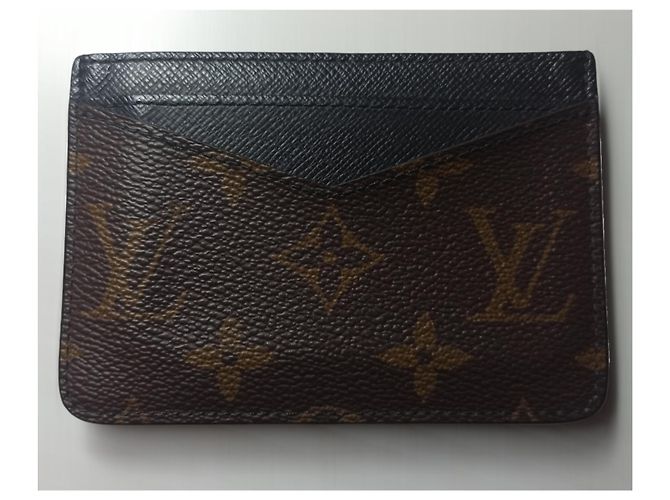 Slender Louis Vuitton Neo Damier Graphite Card Holder Black - view 2