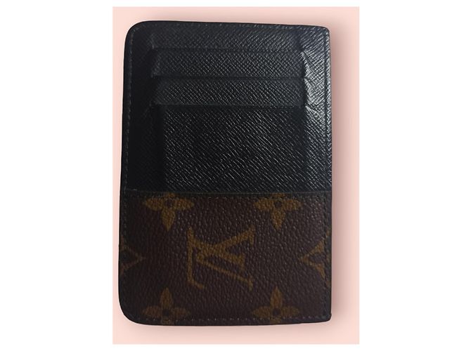 Slender Louis Vuitton Neo Damier Graphite Card Holder Black - view 4