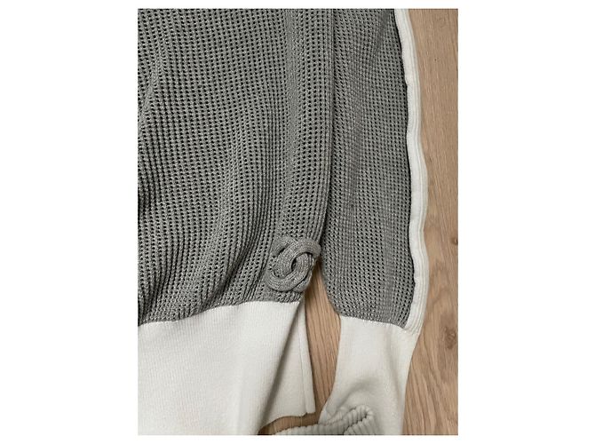 Conjunto de Jogging Chanel Top e Calça Cinza e Branco Algodão - vista 5