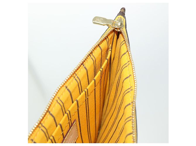 LOUIS VUITTON Monogram Neverfull MM Pouch Accessory Pouch Mimosa LV Auth ep1100 - view 18