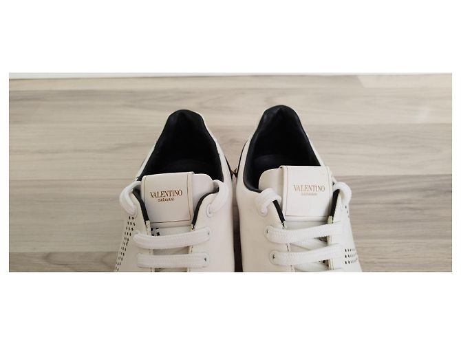 Sneakers Valentino Garavani Back Net in pelle bianca - vista 11