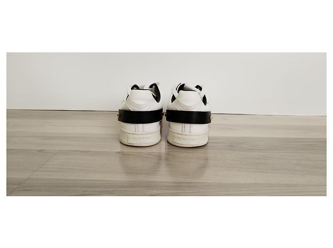 Sneakers Valentino Garavani Back Net in pelle bianca - vista 3