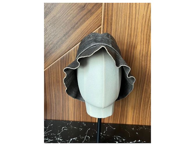 Christian Dior Lederhut Dior Anthrazit Größe 57 cm in Leder Anthrazitgrau Silber Hardware - Ansicht 3