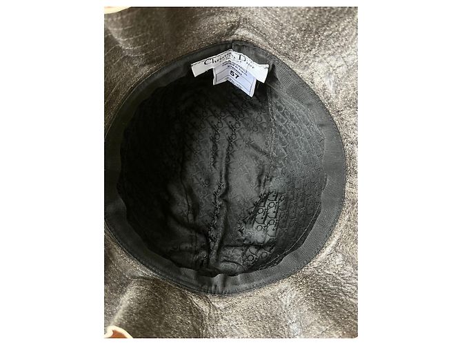 Christian Dior Lederhut Dior Anthrazit Größe 57 cm in Leder Anthrazitgrau Silber Hardware - Ansicht 5