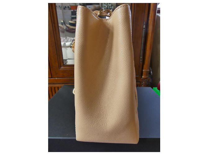 Borsa Chanel Shopper Beige in Pelle Caviale - vista 12