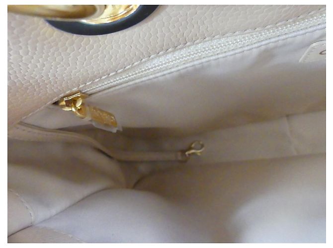Borsa Chanel Shopper Beige in Pelle Caviale - vista 21
