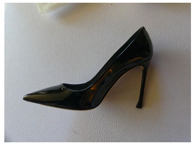 Dior Pumps aus schwarzem Lackleder - Ansicht 11