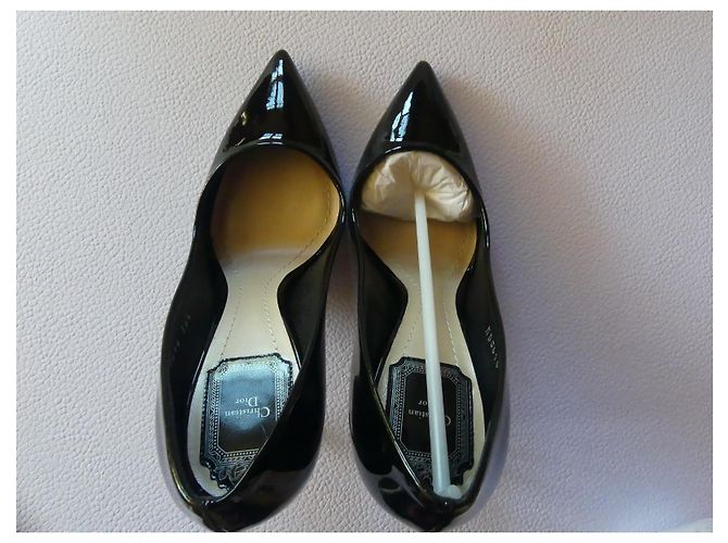 Dior Pumps aus schwarzem Lackleder - Ansicht 5