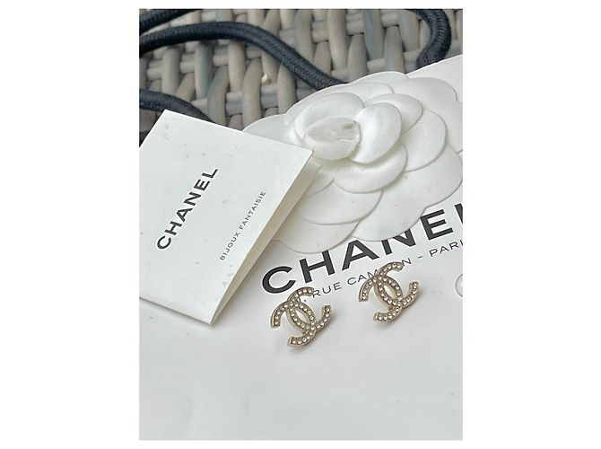 Chanel brincos CC Dourado - vista 4