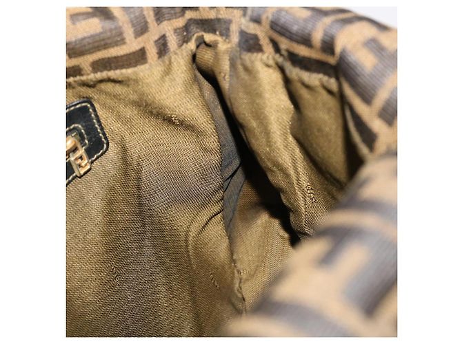 FENDI Zucca Borsa a tracolla in tela Nylon Marrone Nero Auth 48242 - vista 18