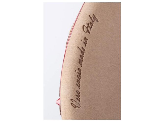 Dolce & Gabbana DG Amore Lackleder Pumps Rot - Ansicht 5