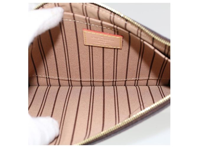 LOUIS VUITTON Monogram Neverfull MM Pouch Accessoire Pouch LV Auth 47457 Monogramme - vue 11