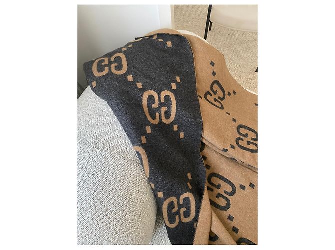 Marmont MAXI-KARIERDECKEN-PONCHOSCHAL XXL GUCCI REVERSIBEL 100% Cachemire Beige - Ansicht 11
