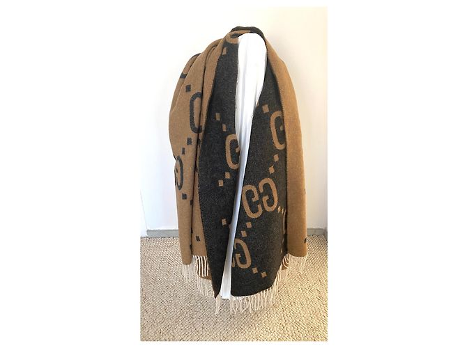 Marmont MAXI-KARIERDECKEN-PONCHOSCHAL XXL GUCCI REVERSIBEL 100% Cachemire Beige - Ansicht 6