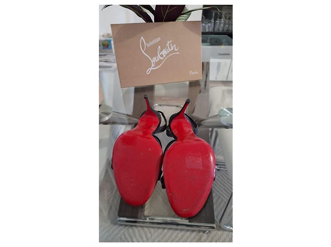 Sandali Christian Louboutin Neri in Gomma Nero - vista 2