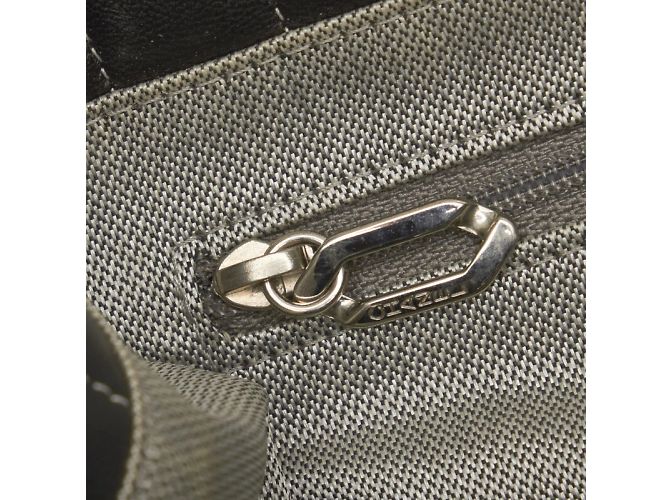 Chanel Borsa tote trapuntata verticale Mademoiselle Nero - vista 8