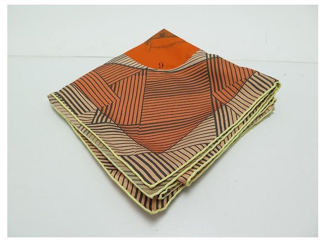 Hermès NUOVA SCIARPA HERMES GAME OF OMNIBUS E WHITE LADIES SCIARPA GIANPAOLO PAGNI Arancione - vista 7