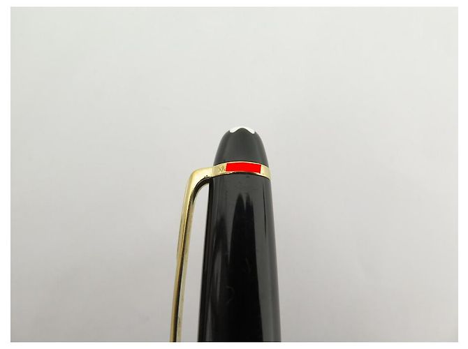 MONTBLANC PENNA A SFERA MEISTERSTUCK CLASSIC MB132457 PENNA ROLLER DORE Nero - vista 5