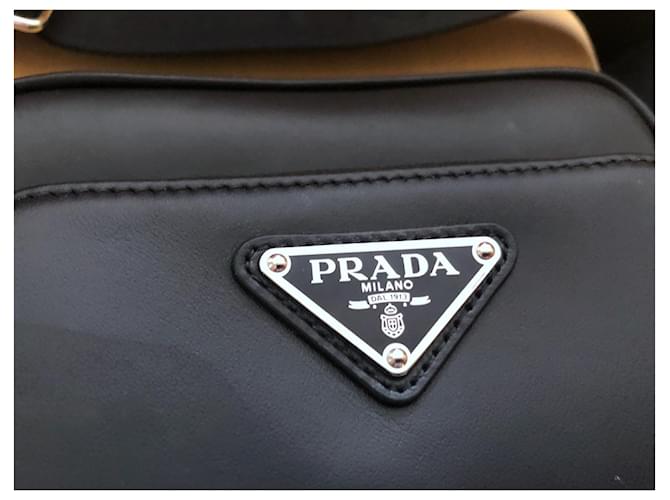 Borsa a tracolla Prada in pelle nera Nero - vista 5