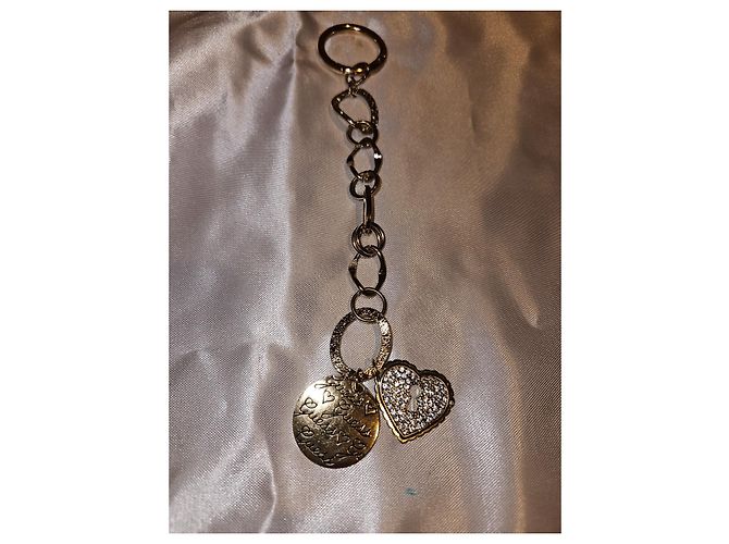 Ciondolo per borsa Guess Cuore e Placca Monogramma Oro D'oro - vista 4