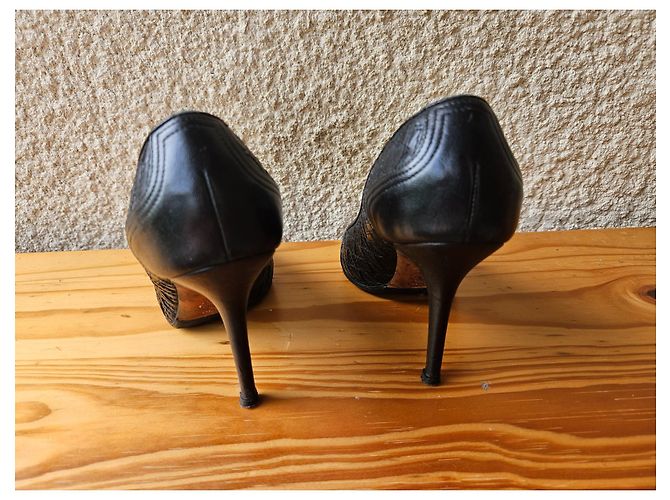 Décolleté Gianni Versace in pelle nera 38 Nero - vista 5