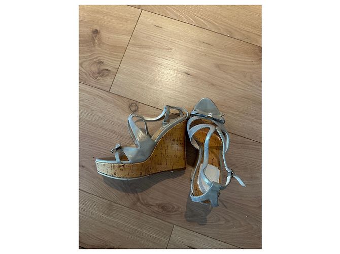 Sandali Christian Dior in pelle metallizzata Metallico - vista 6