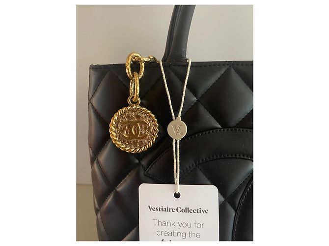 Medaillon Borsa a medaglione Chanel Nero - vista 4