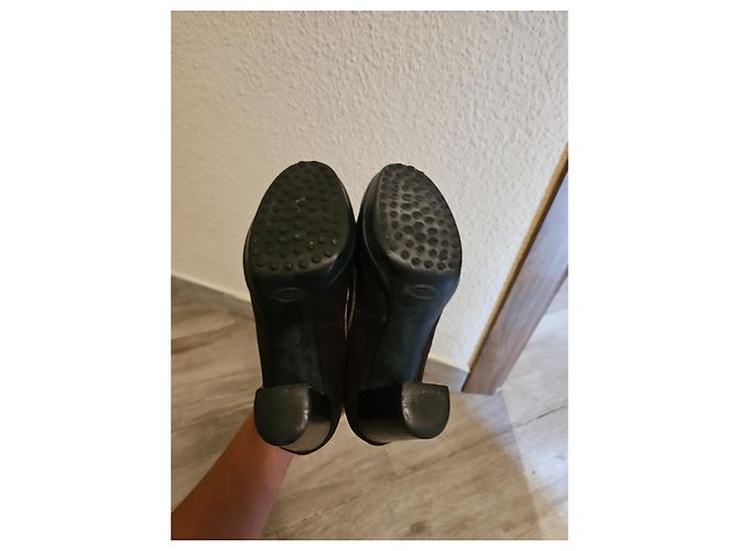 Tod's Pumps mit Blockabsatz Dunkelbraun Leder - Ansicht 2
