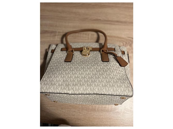 Borsa Michael Kors Hamilton Crema in Finta Pelliccia Crudo - vista 5