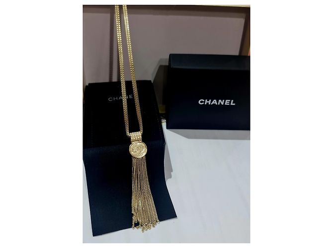 Coco Crush Girocollo Chanel in pasta 2022 neuf D'oro - vista 10