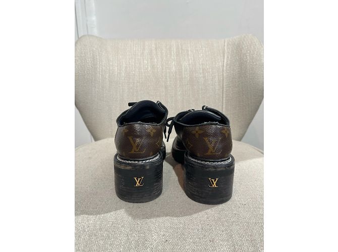 LOUIS VUITTON  Mules & clogs T.EU 37.5 cloth Brown - view 5