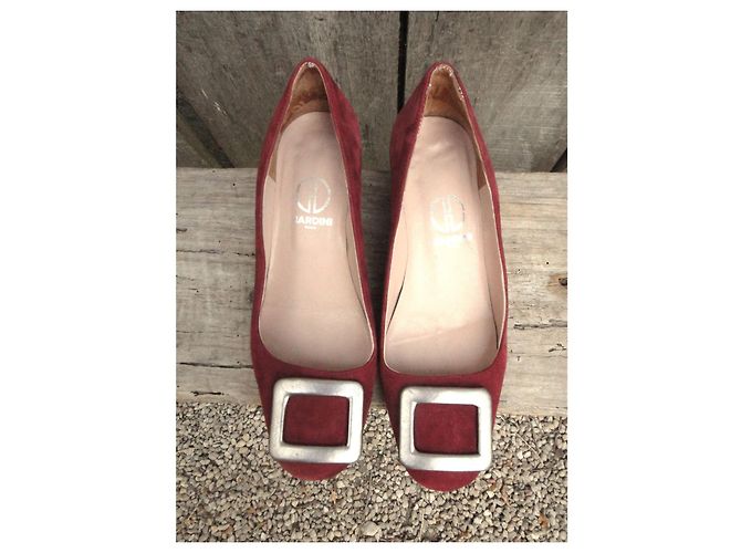 Autre Marque Décolleté Marcini in suede rosso scuro Bordò - vista 4