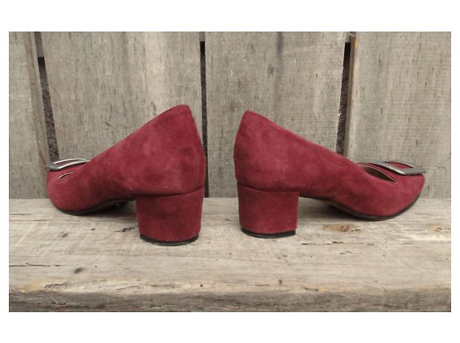 Autre Marque Décolleté Marcini in suede rosso scuro Bordò - vista 5