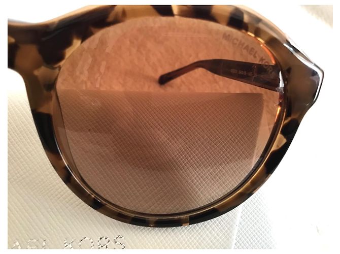 Gafas de sol Michael Kors MK 2048 Redondas Marrones Acetato Castaño - vista 10