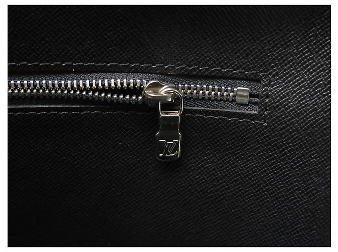 Borsa Louis Vuitton Sirius 40 PORTA DOCUMENTI IN PELLE EPI NERA Nero - vista 9